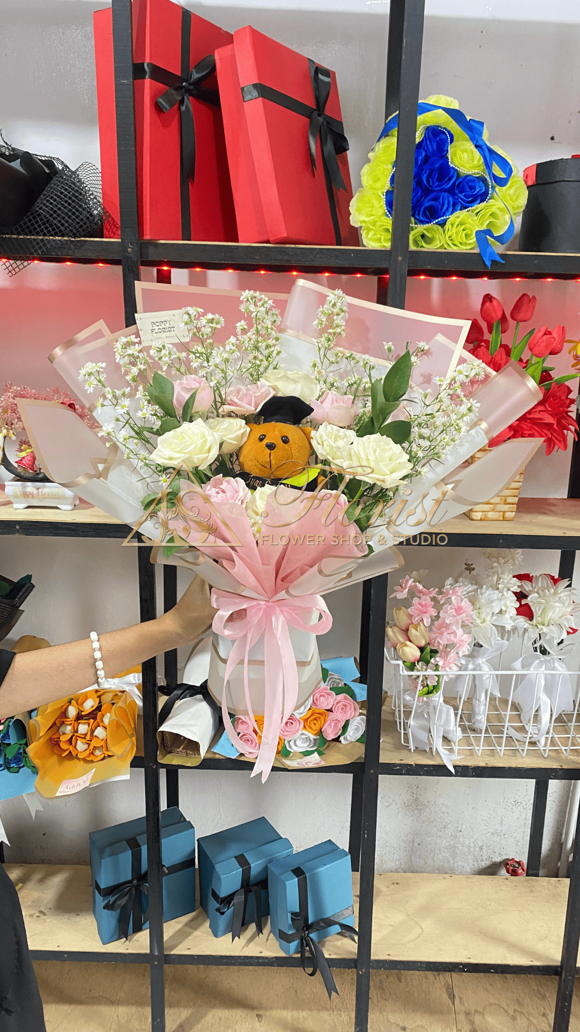 Bucket Boneka 10